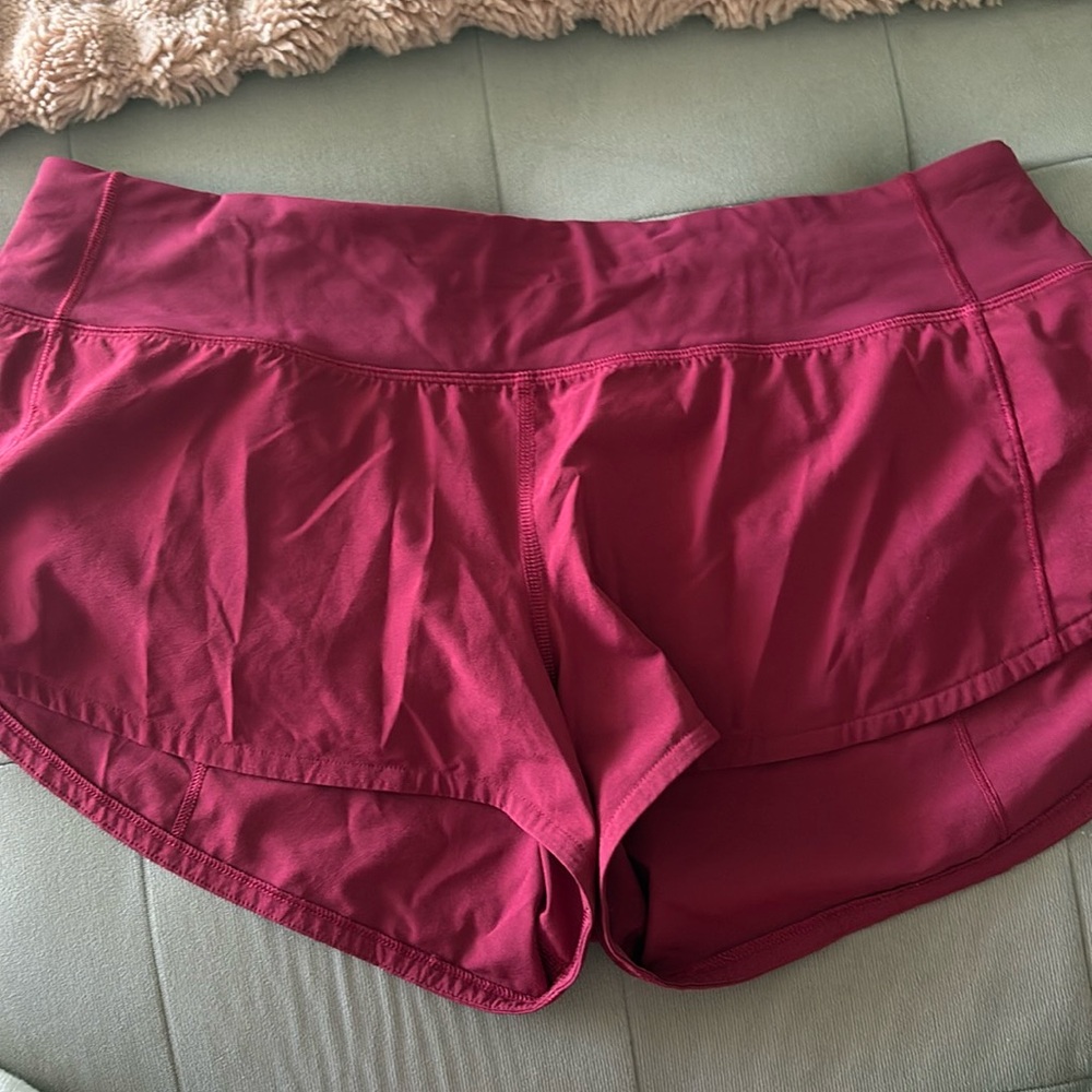 Lululemon speedy
